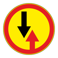 Знак 2.6 Преимущество встречного движения (временный)